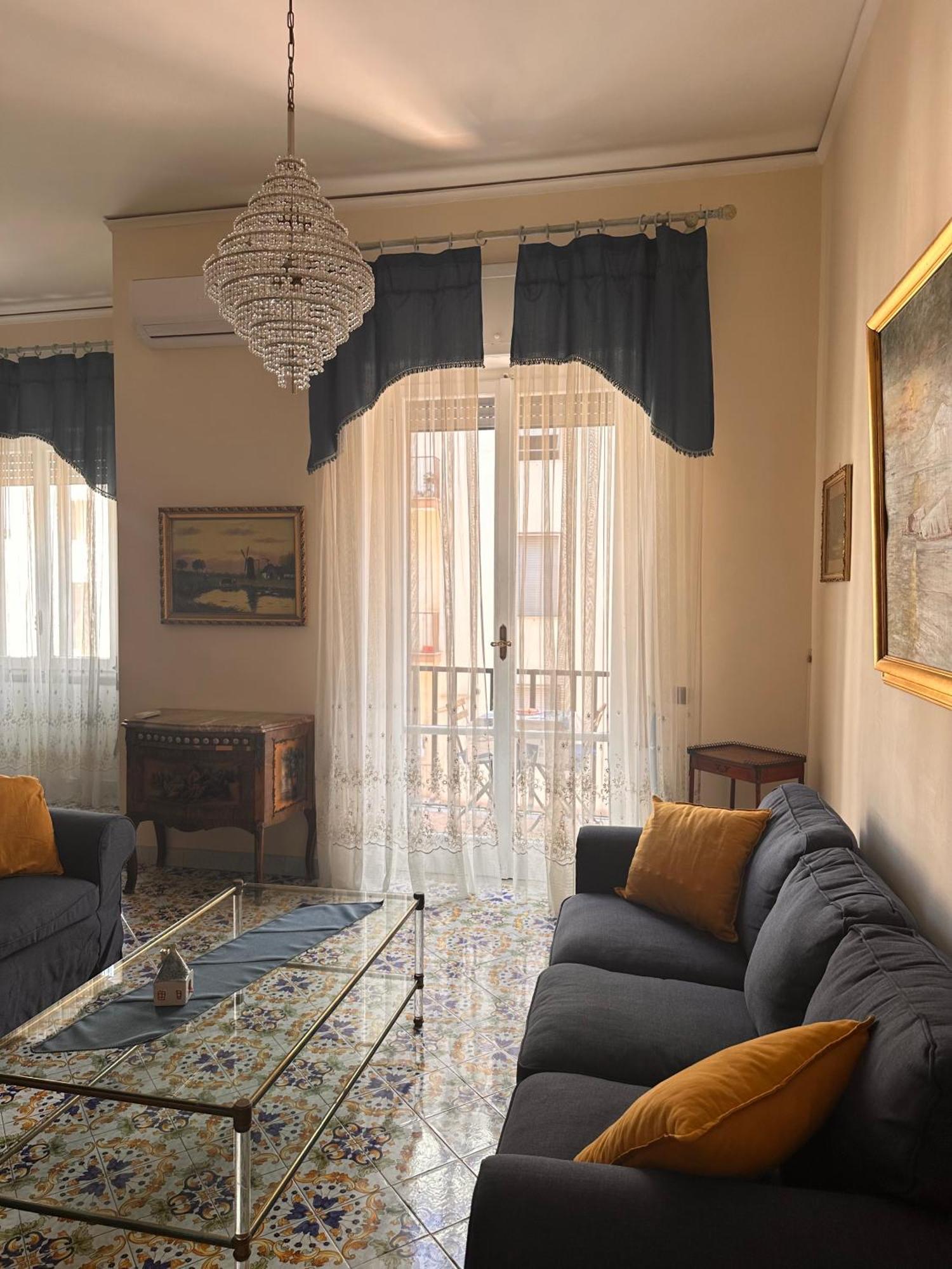 Maman Suite, City Center Near Molo Beverello Napoli Eksteriør bilde