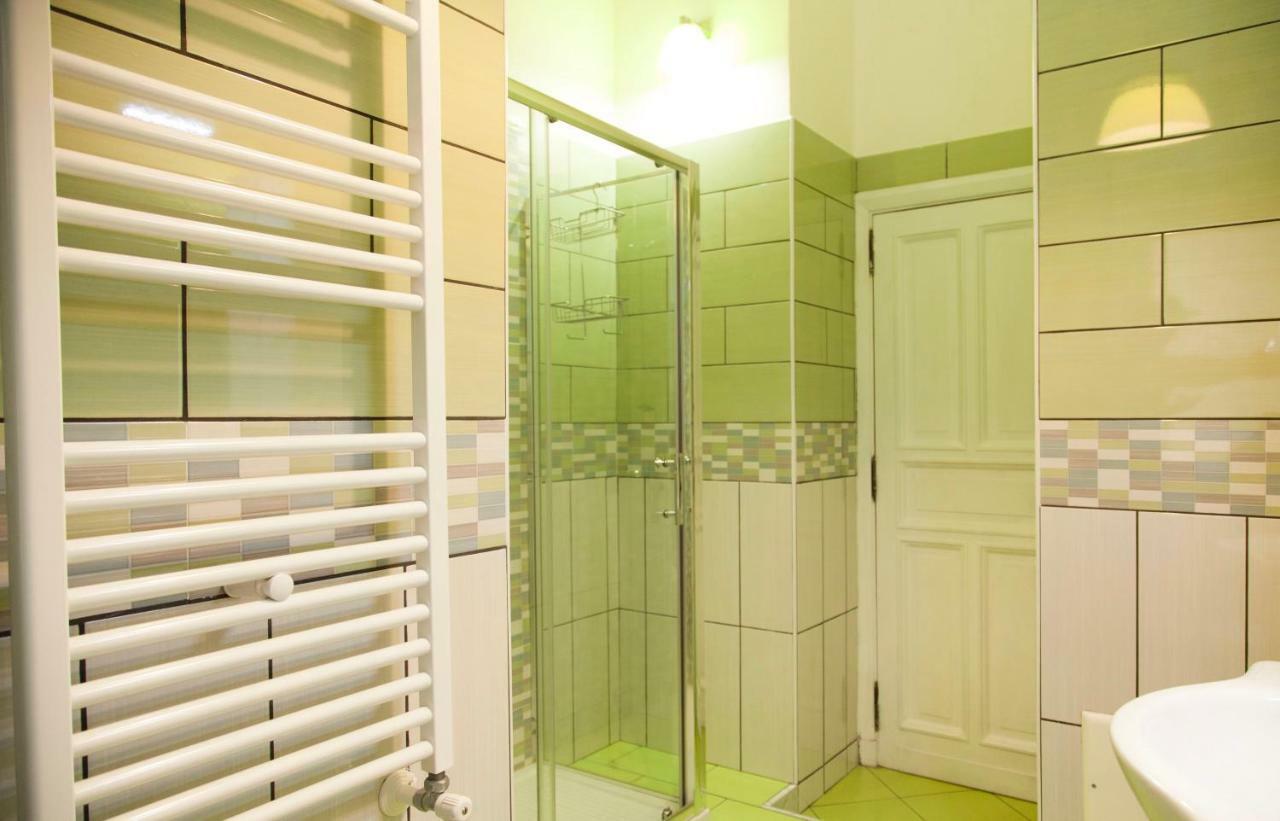 Maman Suite, City Center Near Molo Beverello Napoli Eksteriør bilde